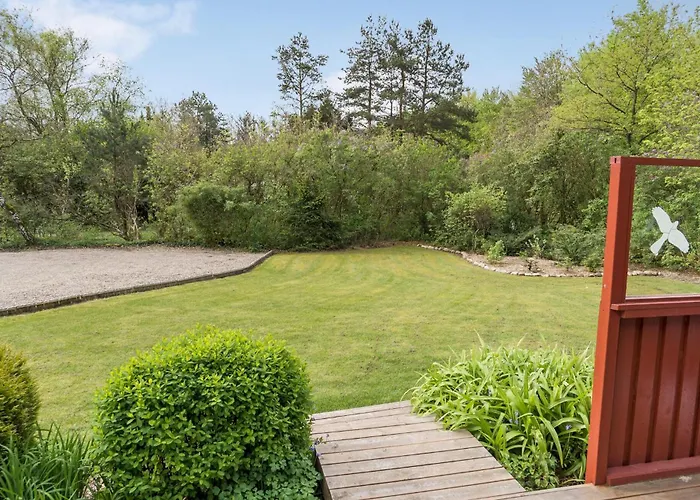 2 Bedroom Beautiful In *